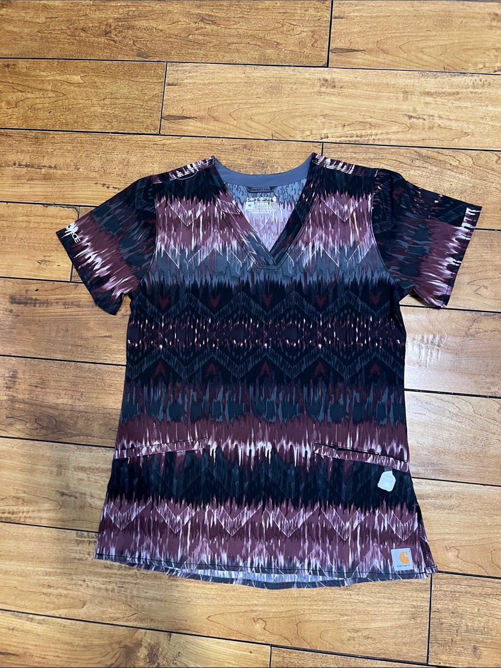 Carhartt Force scrub Top - Black & Burgundy Pattern NEW